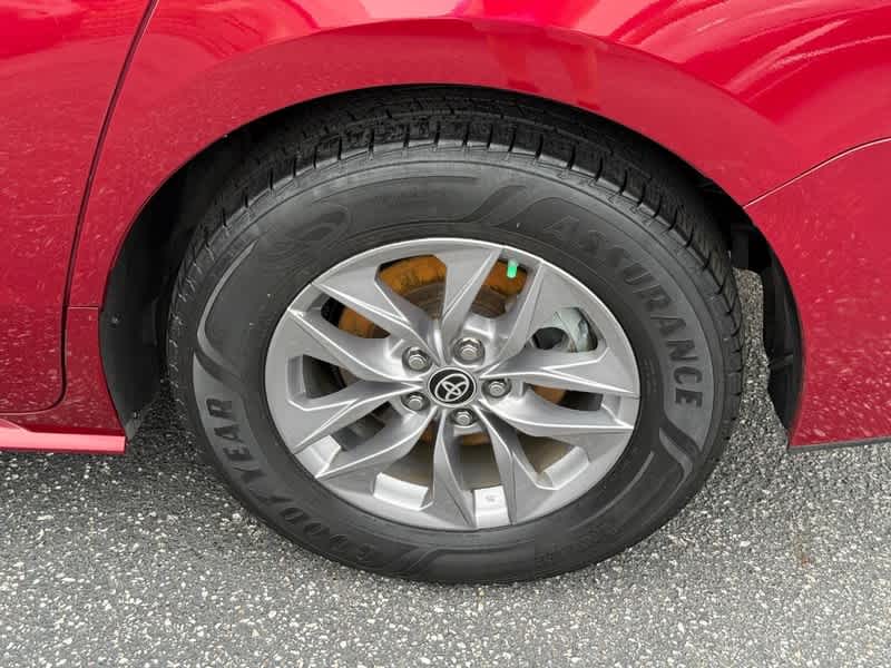 2023 Toyota Sienna XLE FWD 8-Passenger