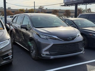 2021 Toyota Sienna XLE AWD 7-Passenger
