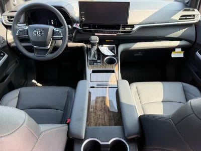 2026 Toyota Sienna Limited FWD 7-Passenger