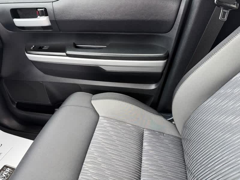 2018 Toyota Tundra SR5 CrewMax 5.5 Bed 5.7L