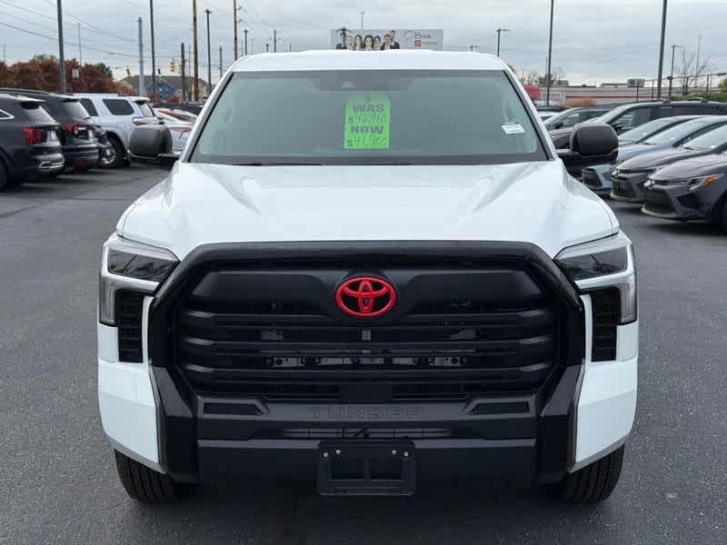 2024 Toyota Tundra SR CrewMax 5.5 Bed