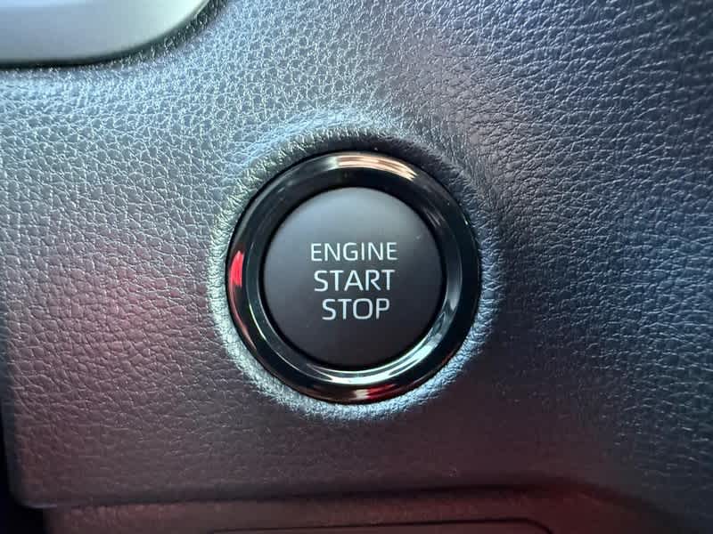 2026 Toyota Tundra SR5 CrewMax 5.5 Bed