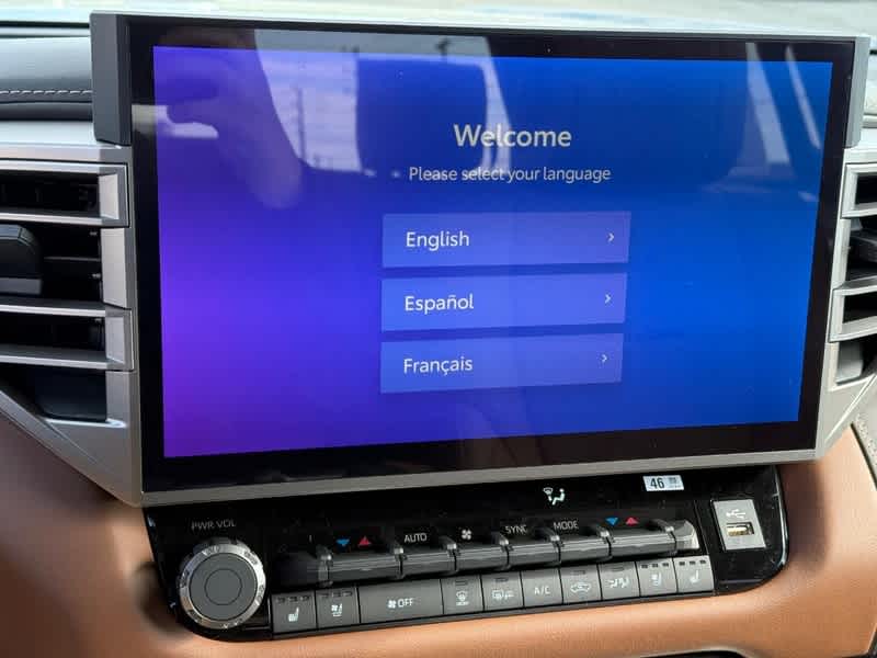 2026 Toyota Tundra 1794 Edition Hybrid CrewMax 5.5 Bed