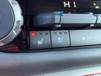 2026 Toyota Tundra Platinum Hybrid CrewMax 5.5 Bed