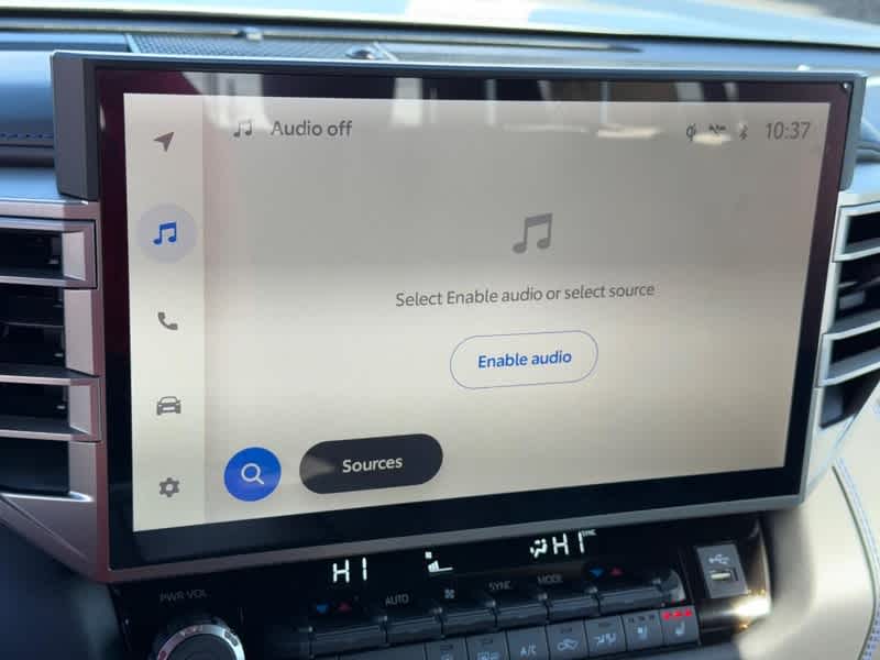 2026 Toyota Tundra Platinum Hybrid CrewMax 5.5 Bed