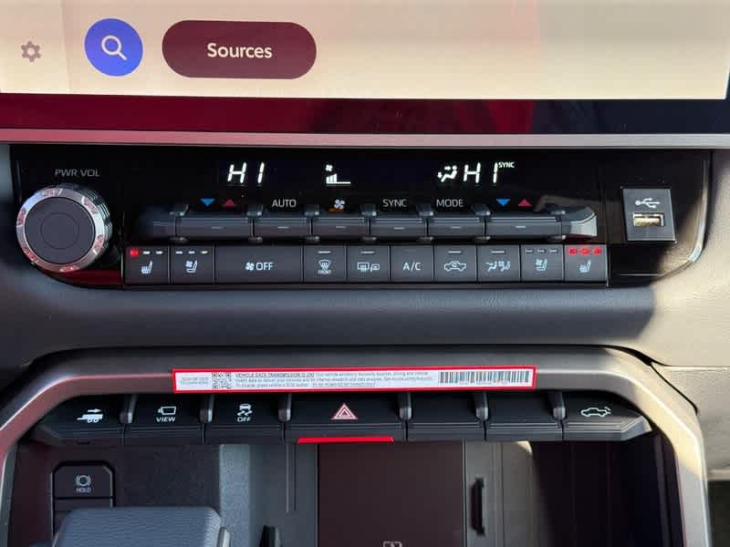 2026 Toyota Tundra Platinum Hybrid CrewMax 5.5 Bed