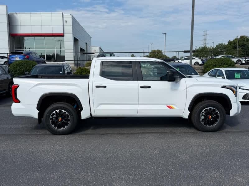 2026 Toyota Tundra SR5 CrewMax 5.5 Bed