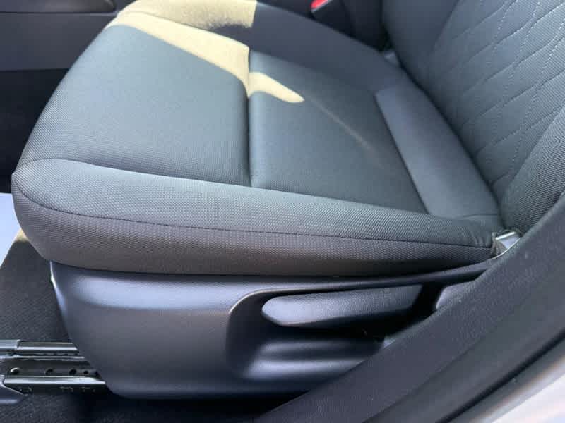 2025 Toyota Corolla LE CVT