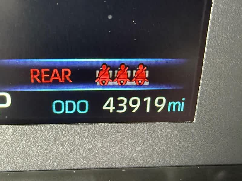 2023 Toyota Corolla Cross LE 4WD