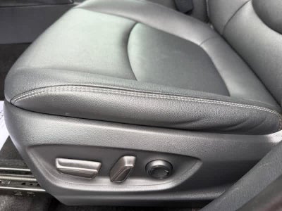 2024 Toyota Corolla Cross XLE 4WD