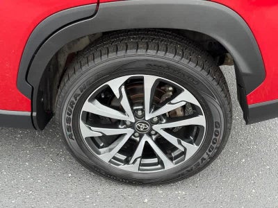 2024 Toyota Corolla Cross XLE 4WD