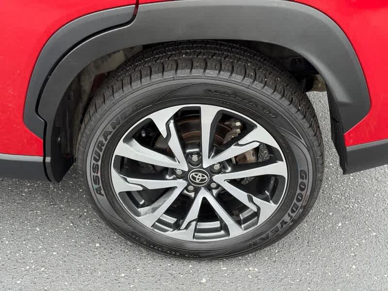 2024 Toyota Corolla Cross XLE 4WD