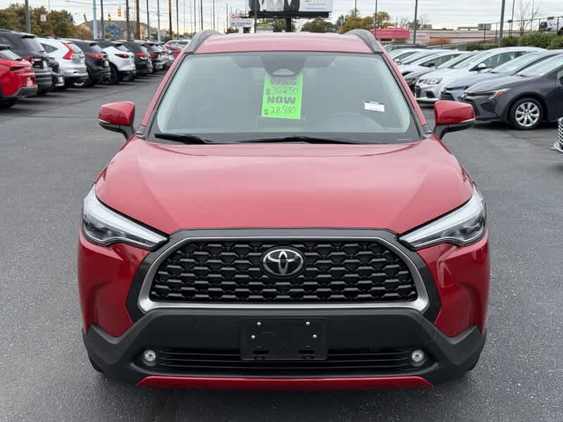2024 Toyota Corolla Cross XLE 4WD