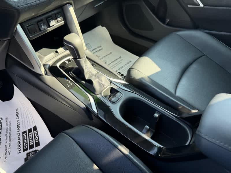 2025 Toyota Corolla Cross XLE 4WD