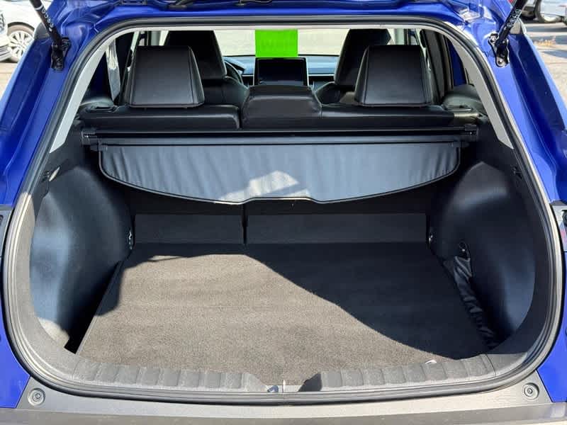 2025 Toyota Corolla Cross XLE 4WD