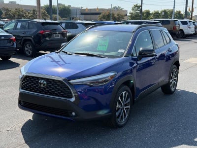 2025 Toyota Corolla Cross XLE 4WD