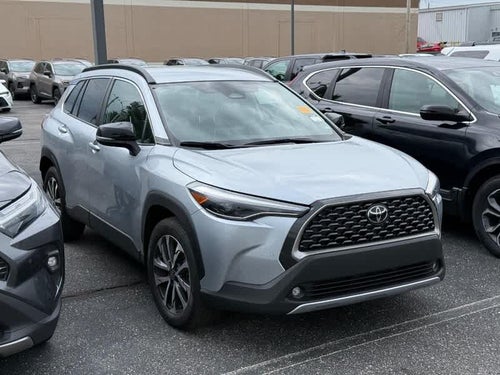 2025 Toyota Corolla Cross XLE 4WD