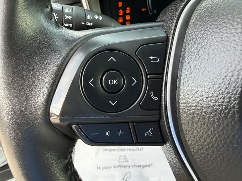 2025 Toyota Corolla Cross XLE 4WD