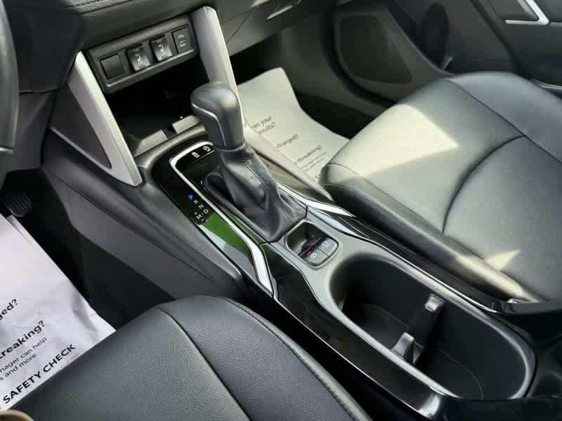 2025 Toyota Corolla Cross XLE 4WD