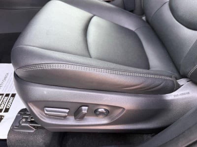 2025 Toyota Corolla Cross XLE 4WD
