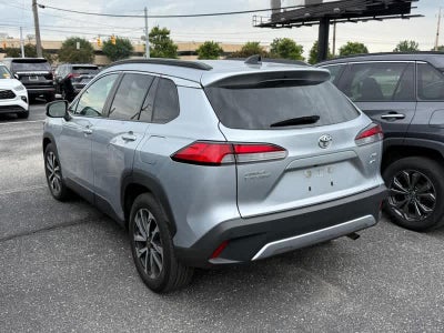 2025 Toyota Corolla Cross XLE 4WD