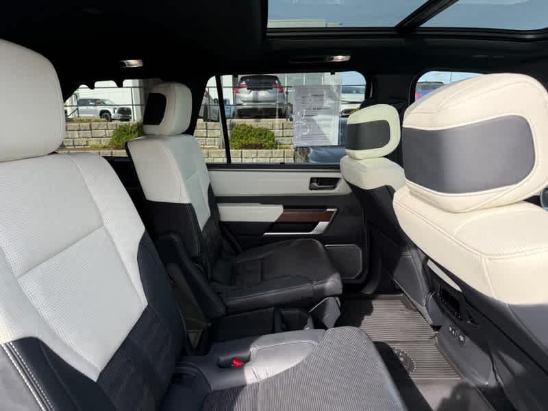 2024 Toyota Sequoia Capstone 4WD