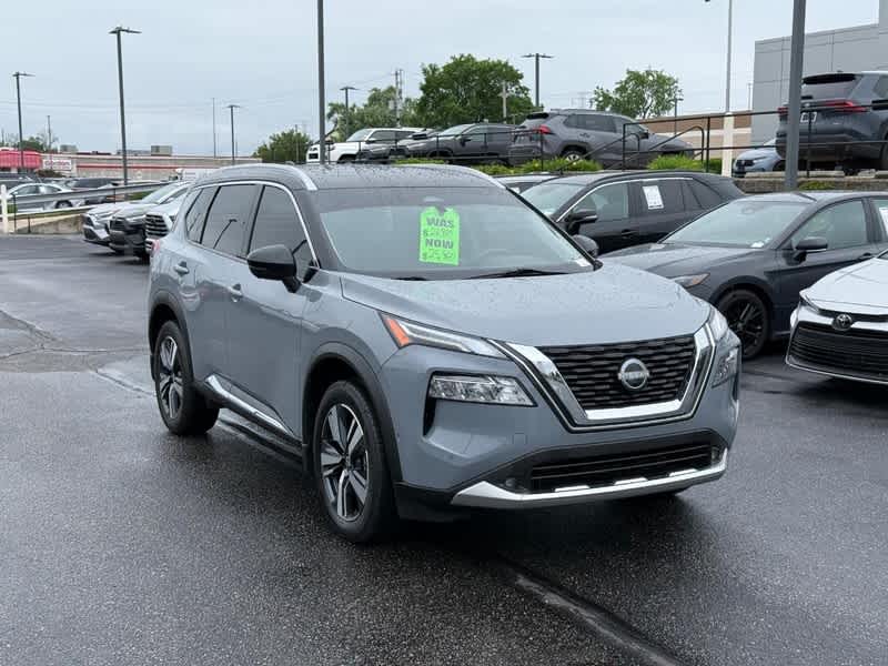 2022 Nissan Rogue AWD Platinum