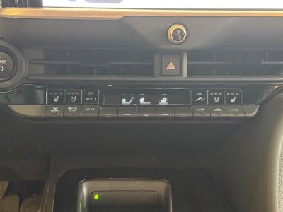 2025 Toyota Crown Limited AWD