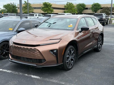 2025 Toyota Crown Signia XLE AWD