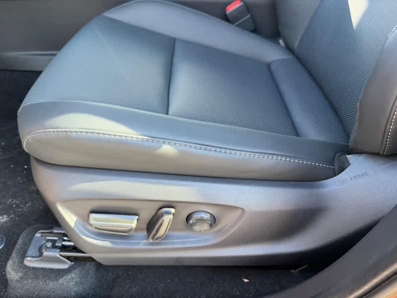 2025 Toyota Crown Signia XLE AWD