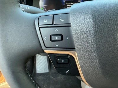 2025 Toyota Crown Signia XLE AWD