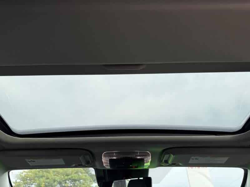 2024 Toyota Prius Limited AWD