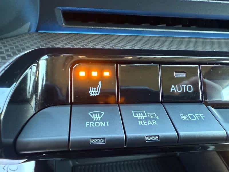 2024 Toyota Prius XLE AWD