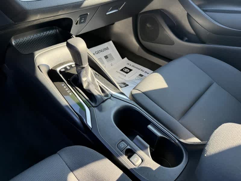 2025 Toyota Corolla Hybrid LE FWD