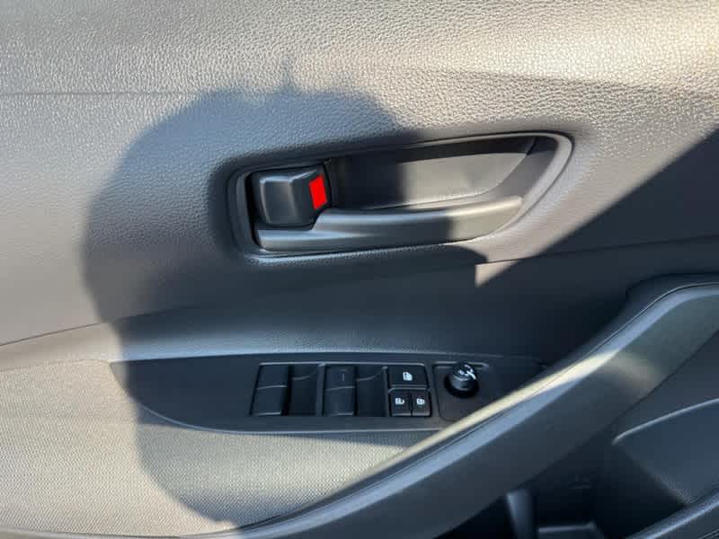 2025 Toyota Corolla Hybrid LE FWD