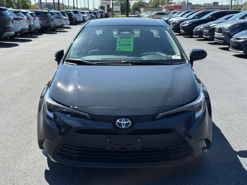 2025 Toyota Corolla Hybrid LE FWD