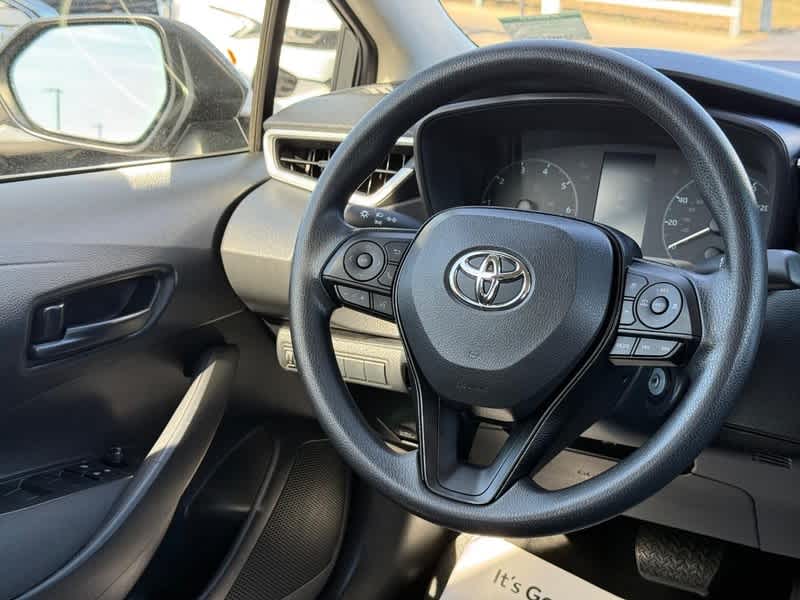 2025 Toyota Corolla Hybrid LE FWD