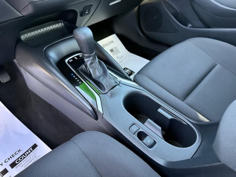 2025 Toyota Corolla Hybrid LE FWD