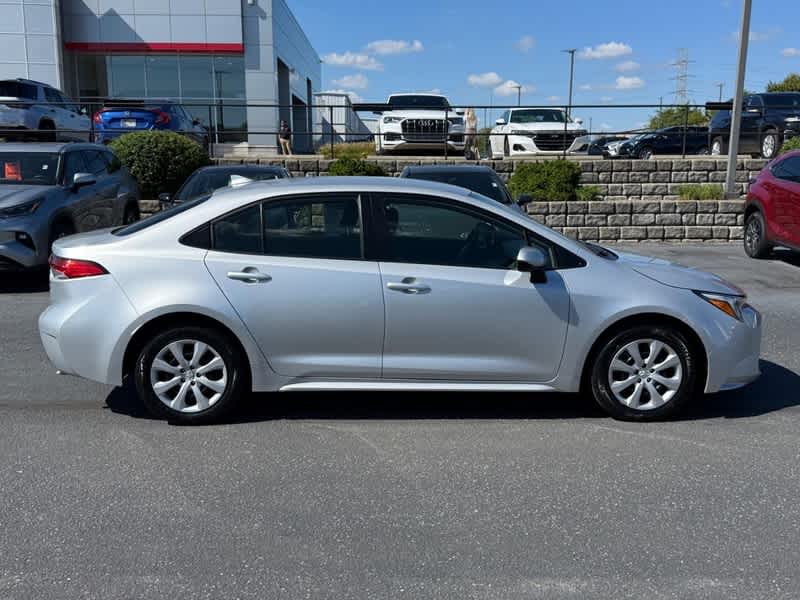 2025 Toyota Corolla Hybrid LE FWD