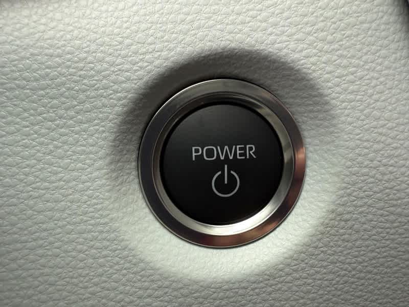 2026 Toyota Corolla Hybrid SE FWD