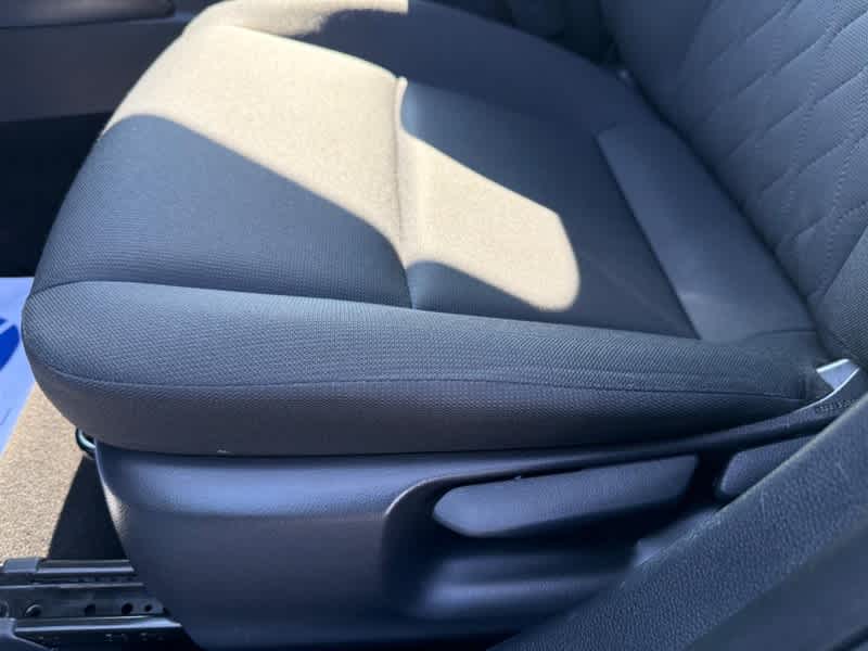 2025 Toyota Corolla Hybrid LE FWD