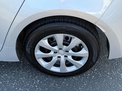 2025 Toyota Corolla Hybrid LE FWD