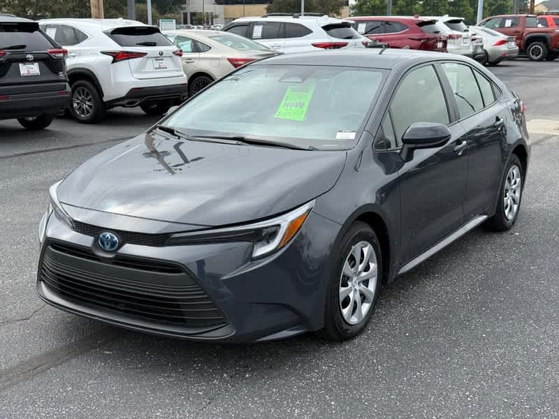 2025 Toyota Corolla Hybrid LE FWD