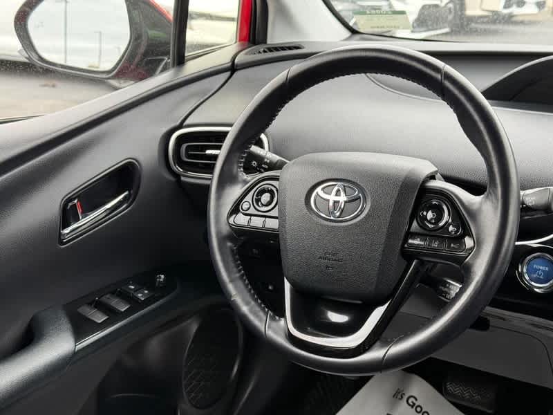 2019 Toyota Prius XLE