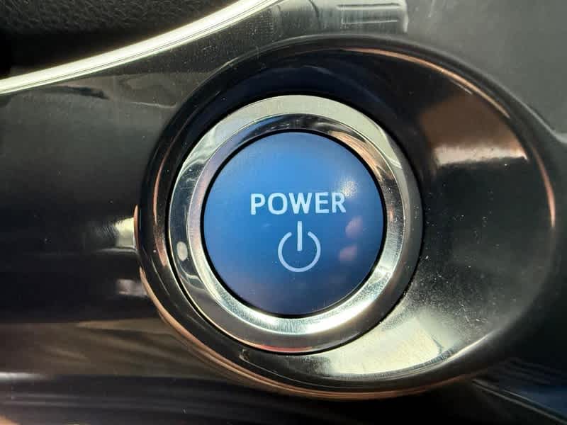 2019 Toyota Prius XLE