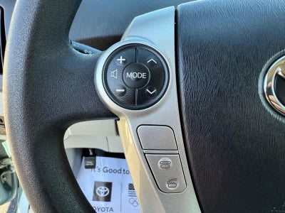 2014 Toyota Prius 5dr HB Two