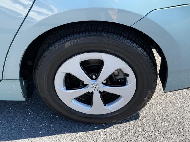 2014 Toyota Prius 5dr HB Two