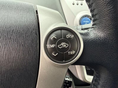 2014 Toyota Prius V 5dr Wgn Two