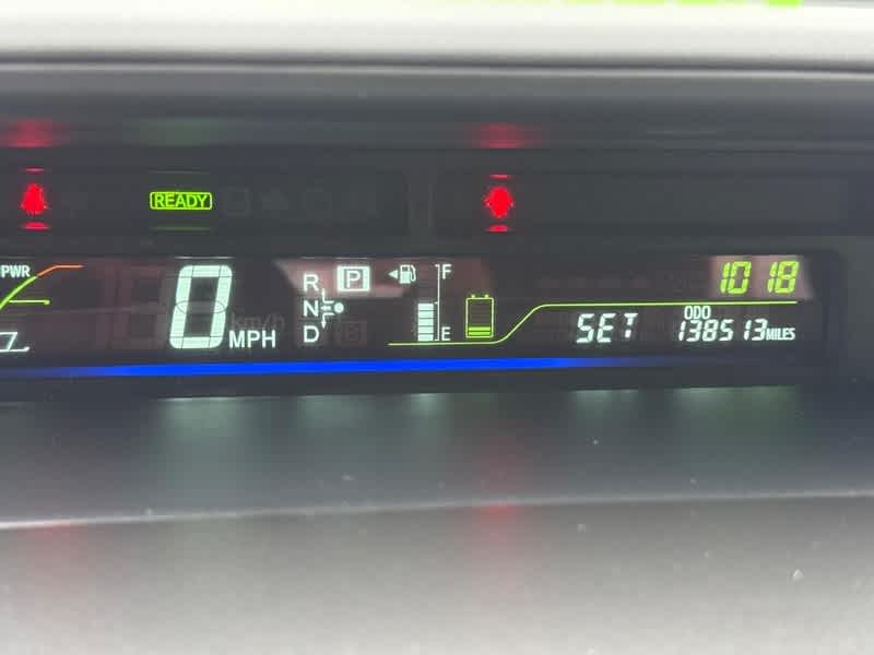 2014 Toyota Prius V 5dr Wgn Two