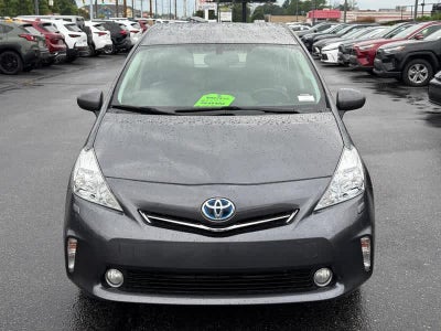 2014 Toyota Prius V 5dr Wgn Two